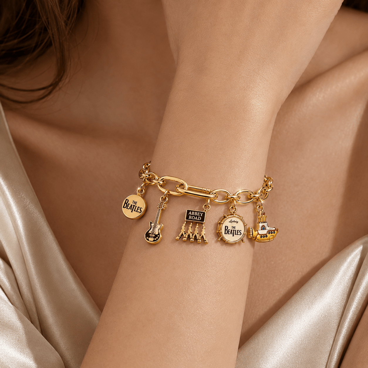 TBE Gold Charm Bracelet Set BMD