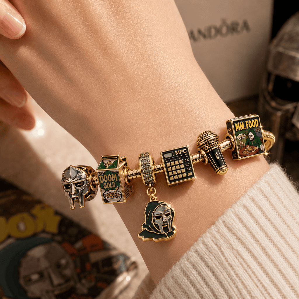 MFD Gold Charm Bracelet Set VTH