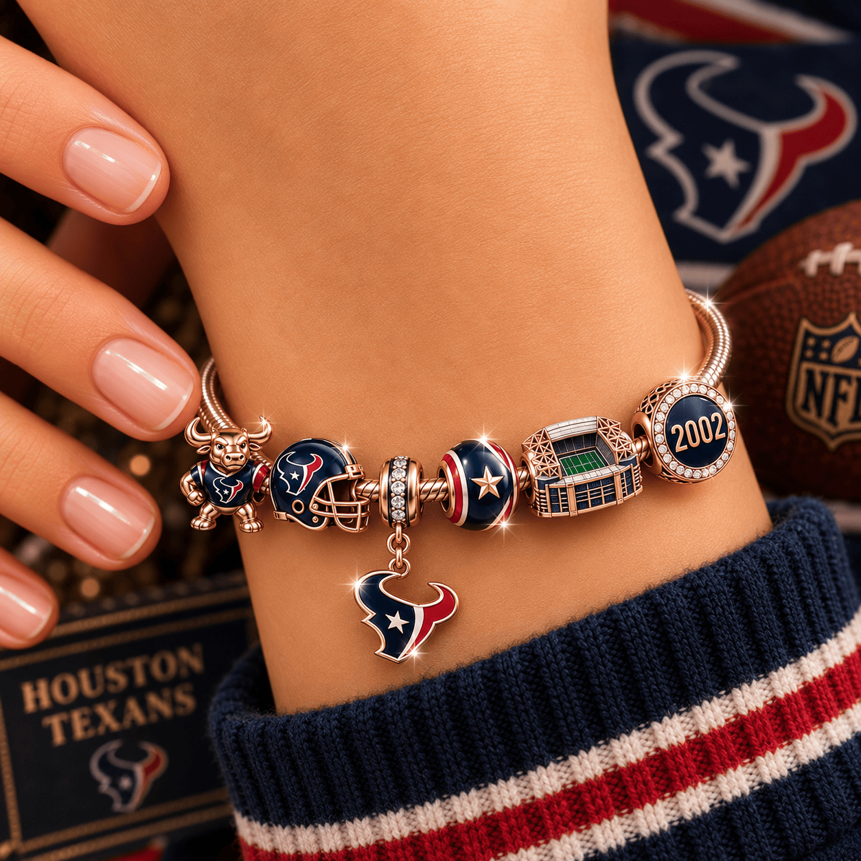 HTX Gold Charm Bracelet Set NHVH
