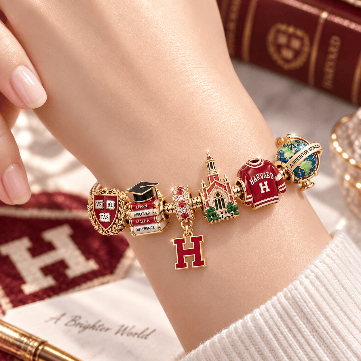 HVU Gold Charm Bracelet Set VTH