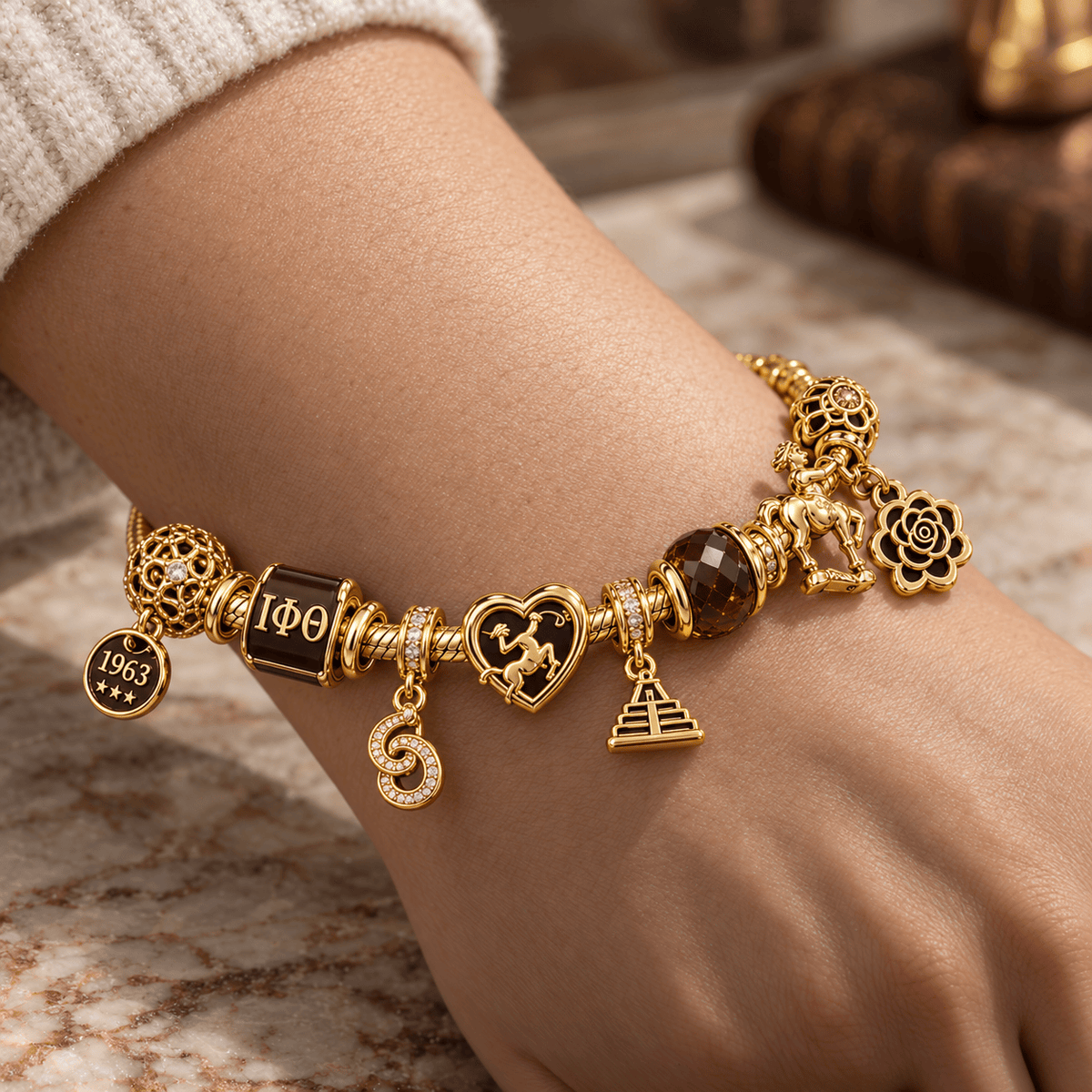 IPT Gold Charm Bracelet Set PTKL